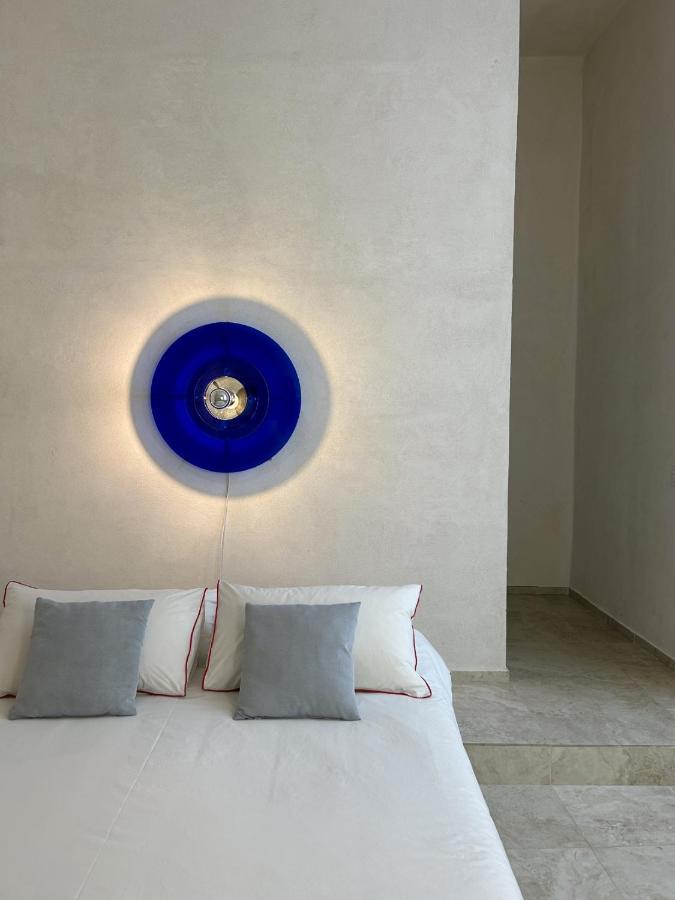 Double Room,1364594645:JPEG